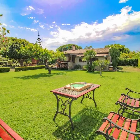La Casa Di Lina - Capo D'orlando, Casa Con Ampio Giardino Semesterbostad Capo dʼOrlando