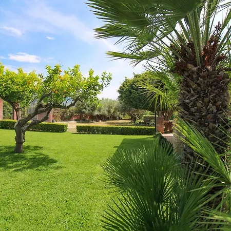 Holiday home La Casa Di Lina - Capo D'orlando, Casa Con Ampio Giardino Capo d'Orlando