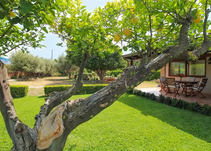 La Casa Di Lina - Capo D'orlando, Casa Con Ampio Giardino Feriehus Capo dʼOrlando