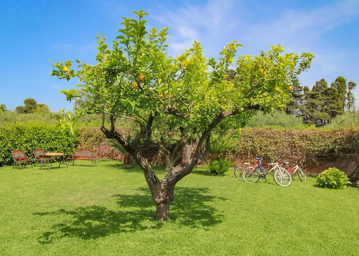 La Casa Di Lina - Capo D'orlando, Casa Con Ampio Giardino Feriehus *