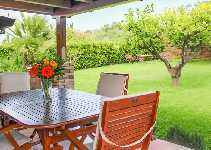 La Casa Di Lina - Capo D'orlando, Casa Con Ampio Giardino *